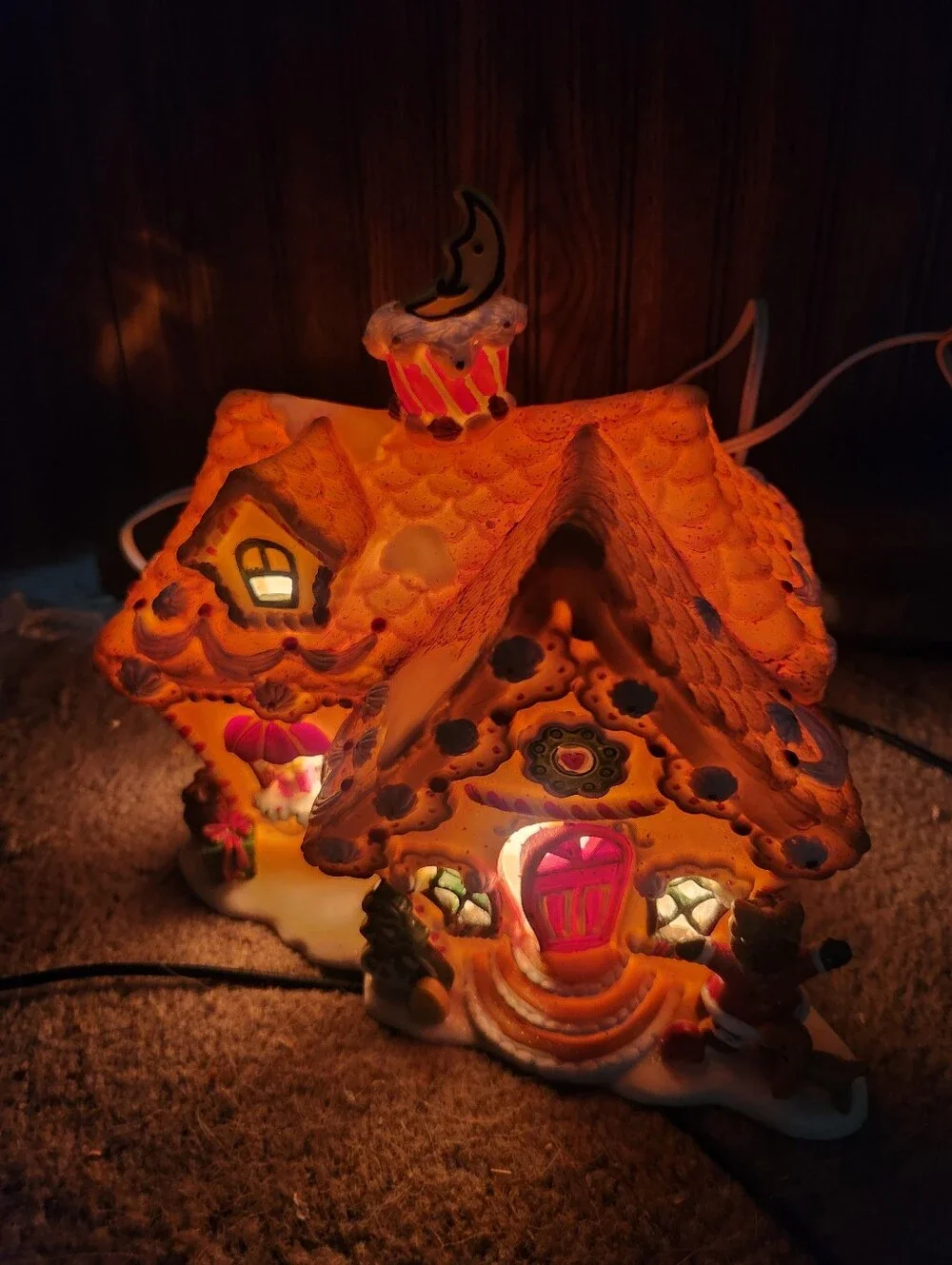Sugar Plum Valley Gingerbread House Lighted Ceramic Limited Ed 8x7in Works 2001